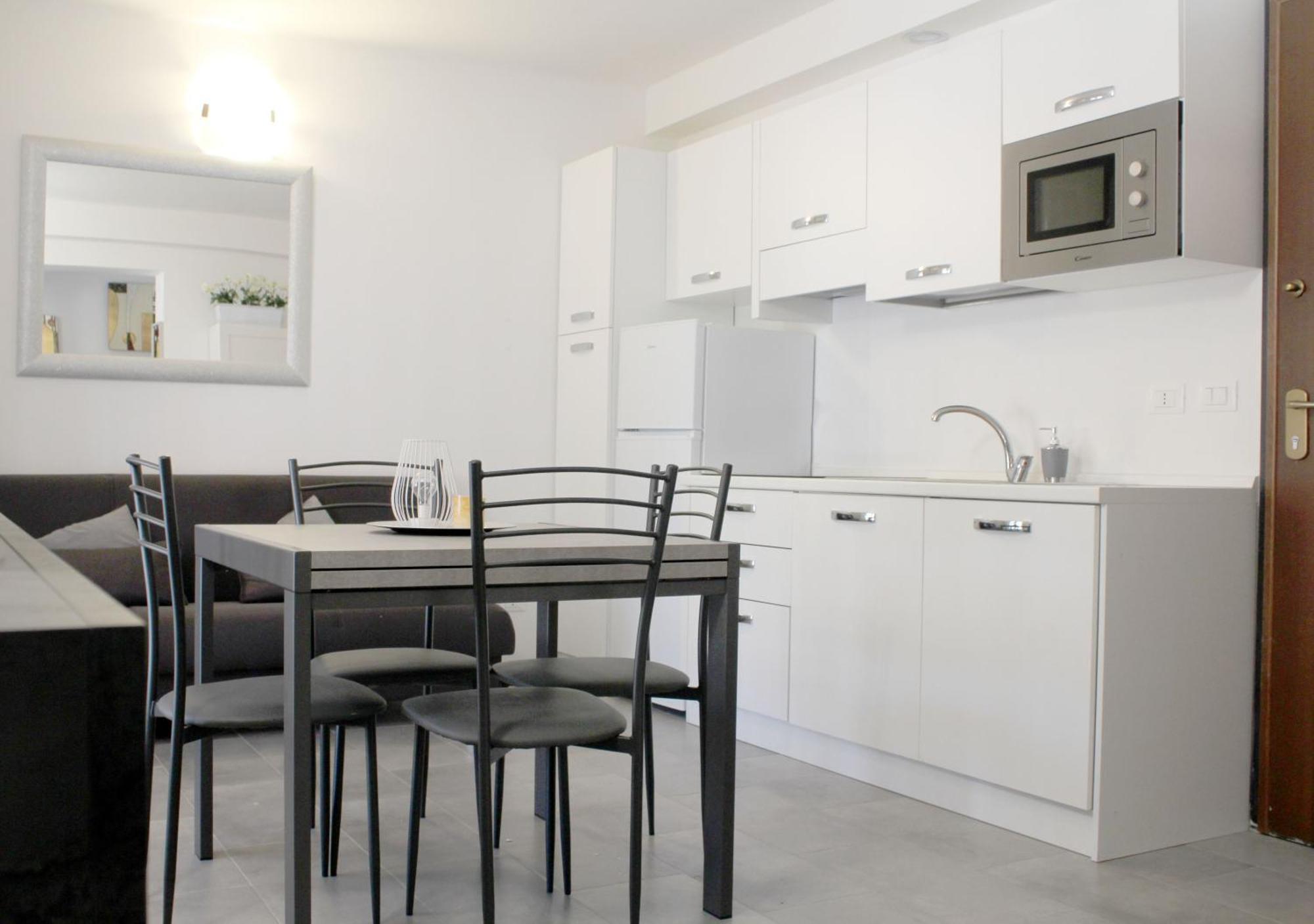 Sky Loft Airport - Modern Apt 1St Floor Apartment Bologna Exterior photo